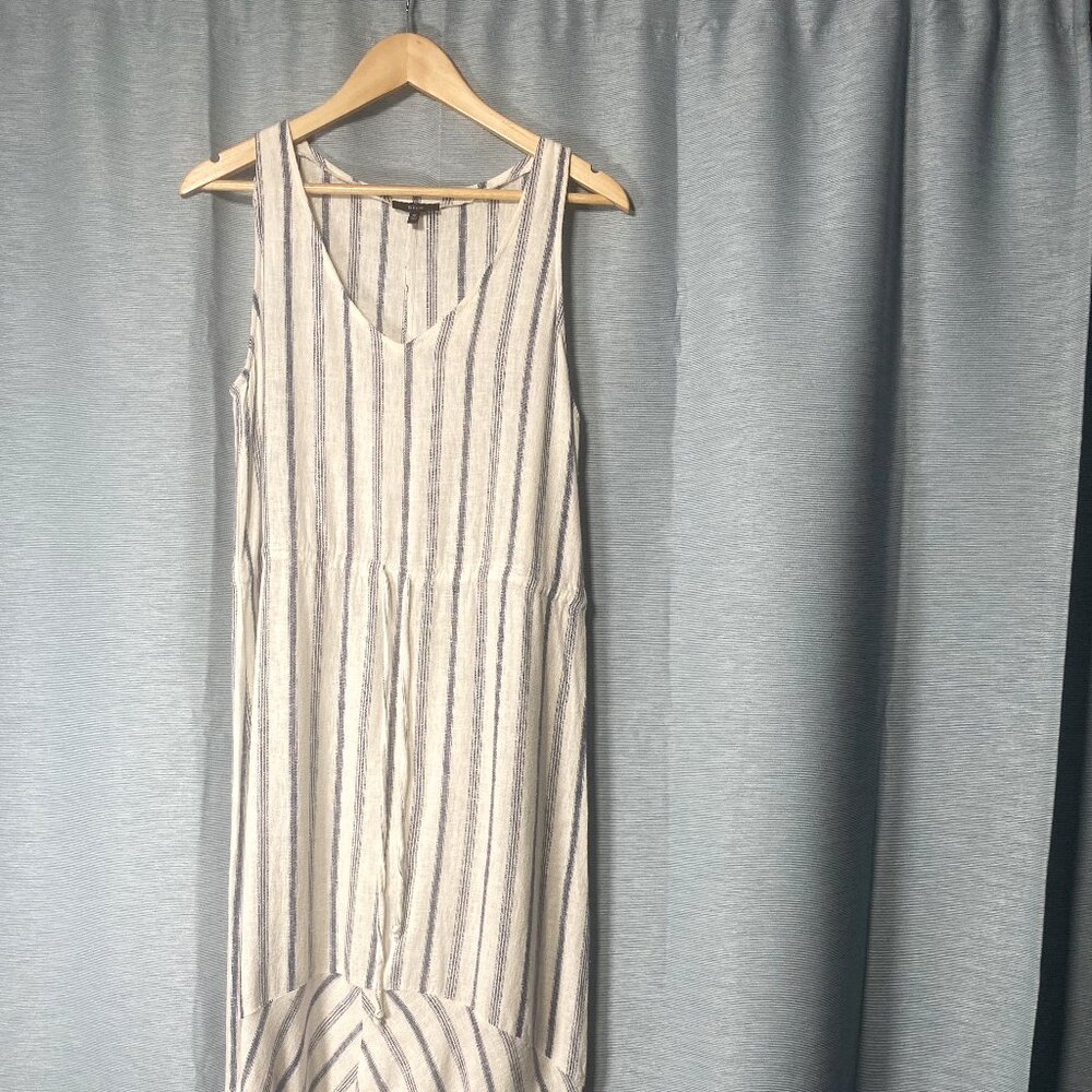 NEW Cream and light blue linen blend v neck, belted, mid tier, flared front